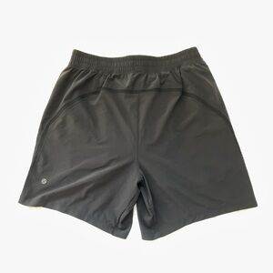 Men’s Lululemon *Pace Breaker Lined Shorts*